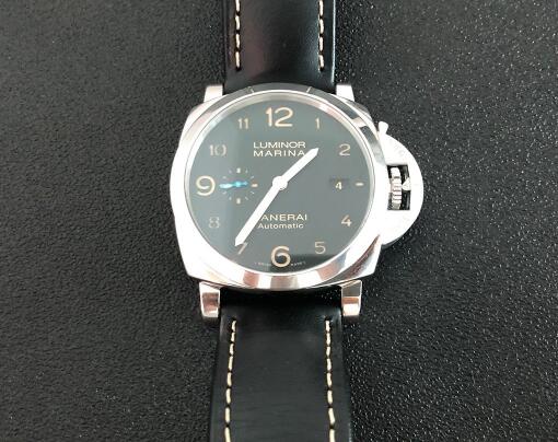 Panerai Luminor Marina PAM01359 Replica Watches With Black Dials For Strong Men