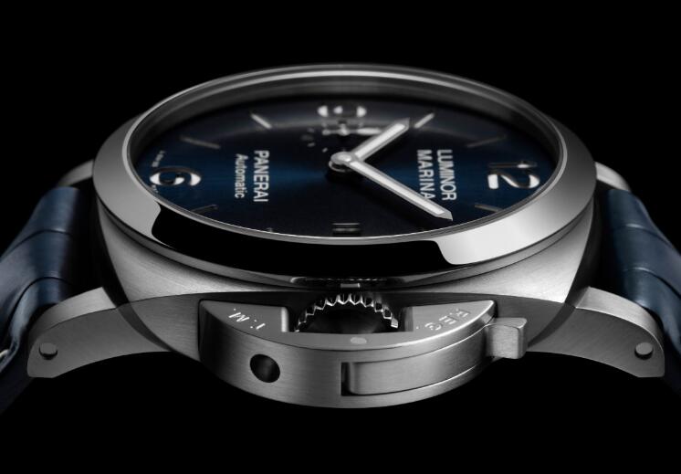 Panerai Luminor Marina is good choice for modern men.