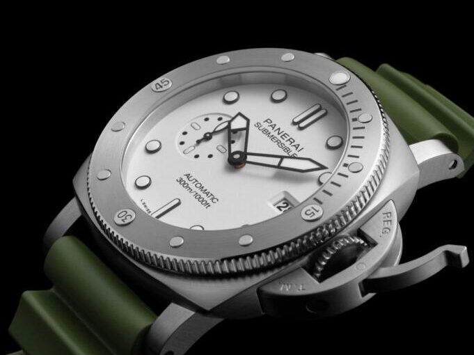 High Quality Fake Panerai Submersible QuarantaQuattro Bianco Watches UK Online